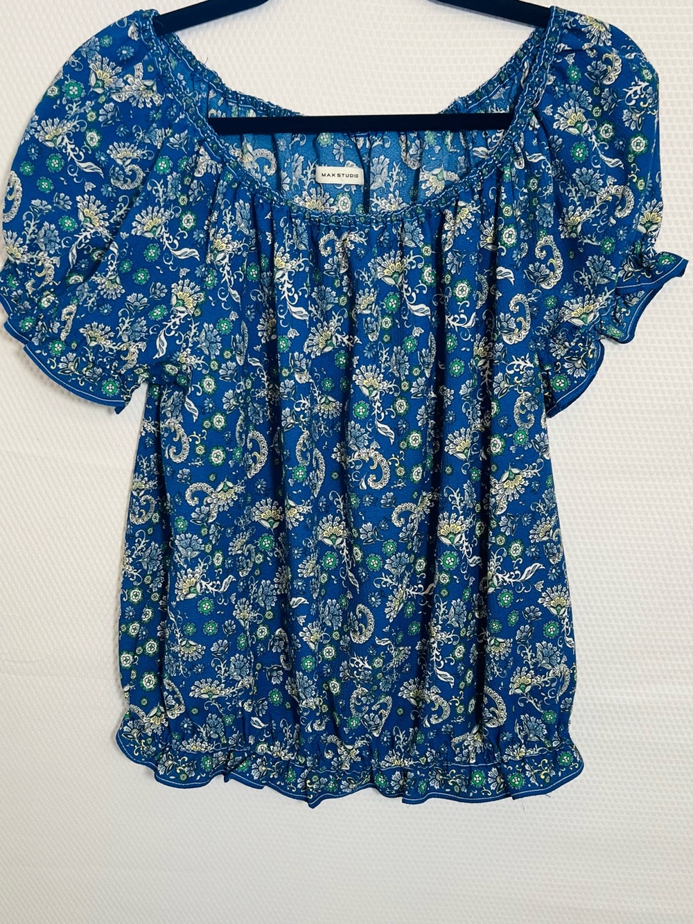 Max Studio Royal Blue Paisley Puff-Sleeve Blouse